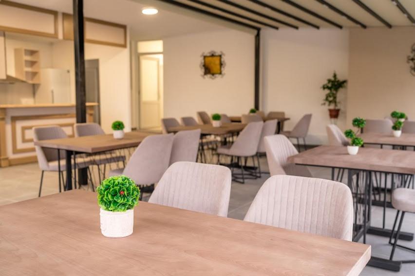 Fenix Gevgelija Bed & Breakfast ภายนอก รูปภาพ