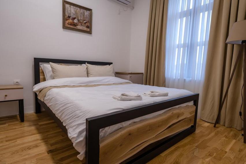 Fenix Gevgelija Bed & Breakfast ภายนอก รูปภาพ