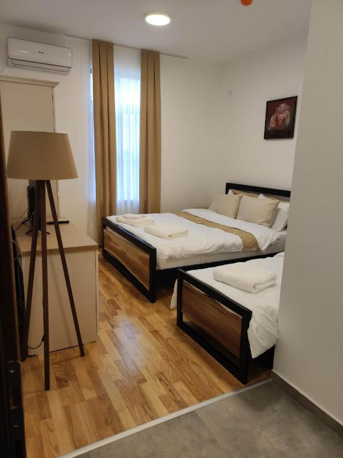 Fenix Gevgelija Bed & Breakfast ภายนอก รูปภาพ