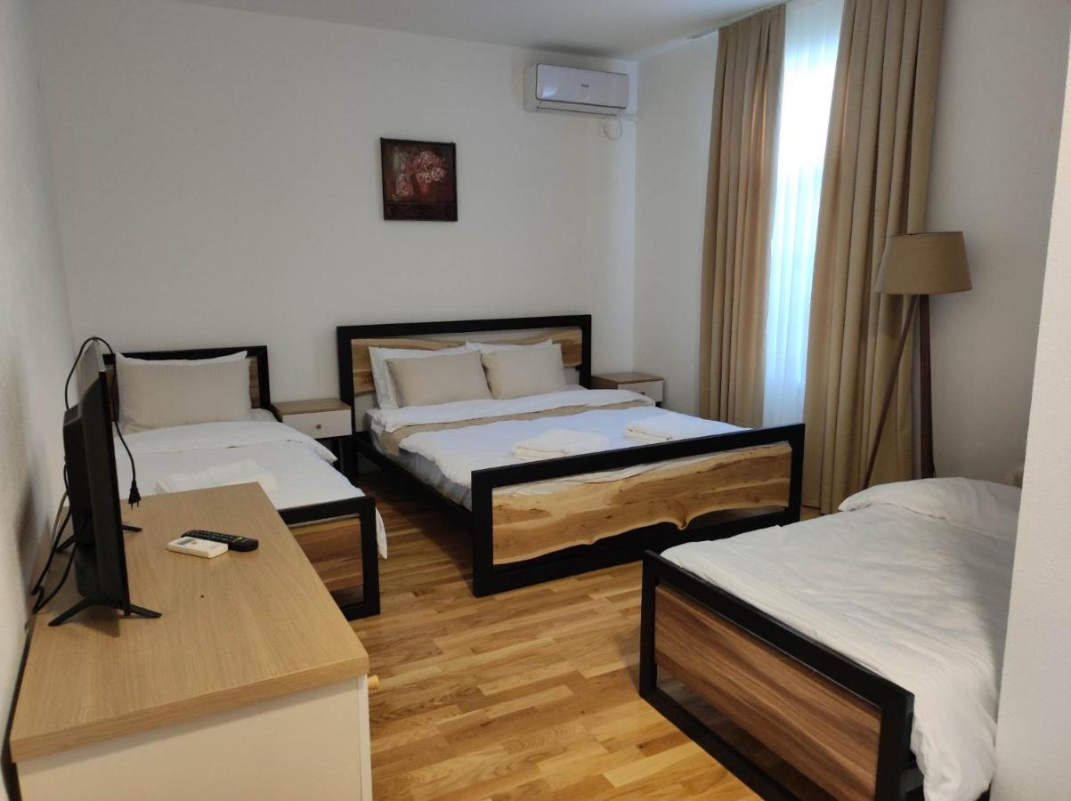 Fenix Gevgelija Bed & Breakfast ภายนอก รูปภาพ